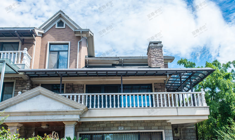 露臺(tái)雨棚.jpg 露臺(tái)雨棚.jpg