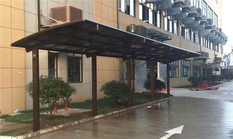 如何選擇優(yōu)秀的鋁合金車棚廠家？