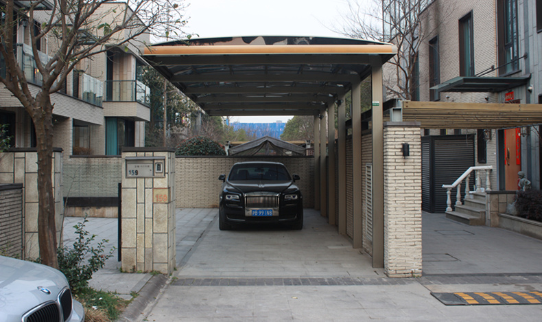 影響車棚價錢的因素有哪些？