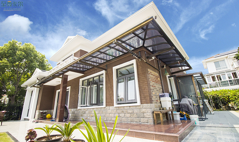 東莞pc耐力板遮陽棚？雨棚價格多少錢一平？